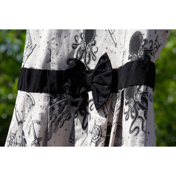 Sourpuss Cream Kraken’s Revenge Lizzie Dress Retired Rockabilly Pinup Style | XS - Picture 15 of 16